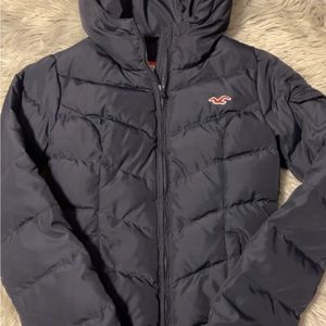 Hollister puffer jacket size xs!